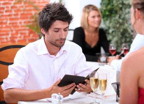 Новости в США начнут печатать на ресторанных чеках