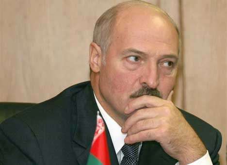 Лукашенко покаялся за экономические проблемы в стране