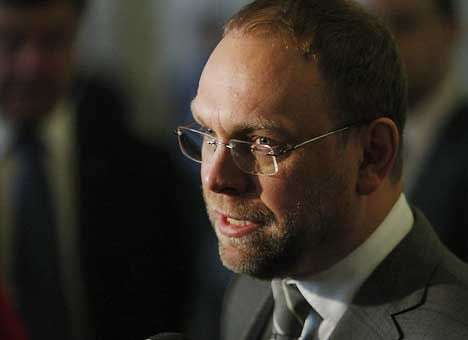 Власенко не может прорваться к Тимошенко. Тюремщики недоумевают