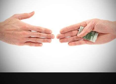 По коррупции в обороне Украина где-то рядом с Алжиром и Конго