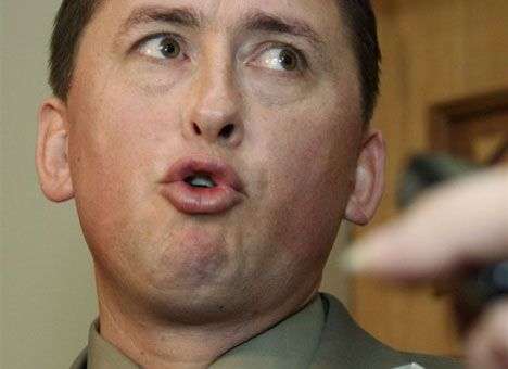 Мельниченко увидел государственную пользу в отсидке Тимошенко