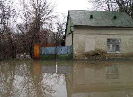 Без света остаются жители почти 25 населенных пунктов