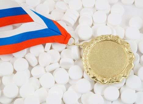 Спортсмены проигрывают борьбу допингу