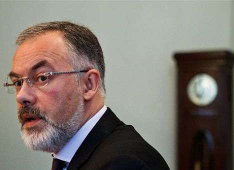 Табачник обеспечил любимому издательству бюджетные вливания