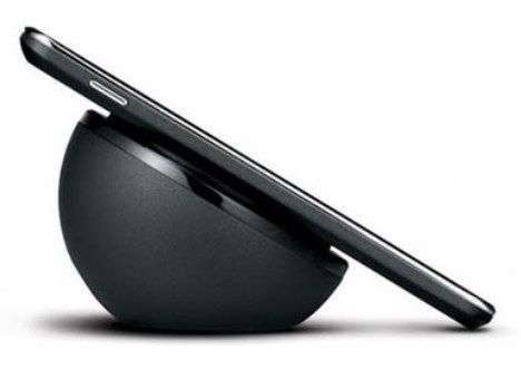 Поступила в продажу беспроводная зарядка для Nexus 4