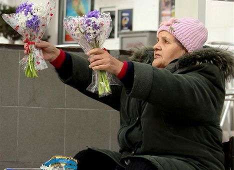 Каждый пятый украинец вынужден подрабатывать