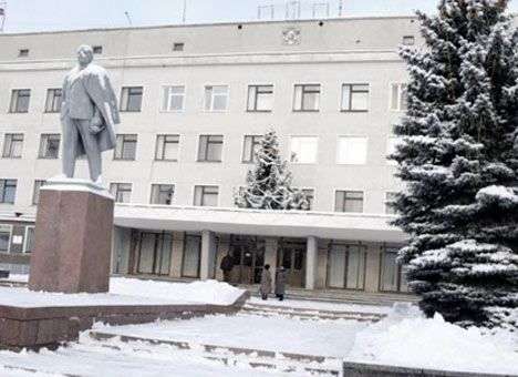 В регионах начали зачистку от памятников Ленину