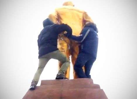 Днепропетровская «Свобода» анонсировала снос коммунистических памятников