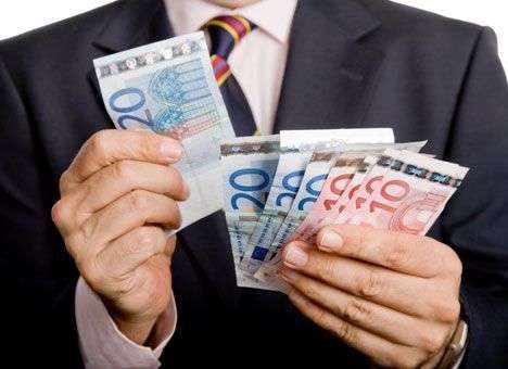 Украина хочет привезти из Брюселя 600 млн. евро на «покращення»