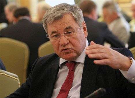 Губернатора Севастополя, провалившего выборы, ссылают в Раду