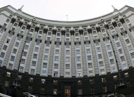 Азаров «отрезал» журналистов от Президента