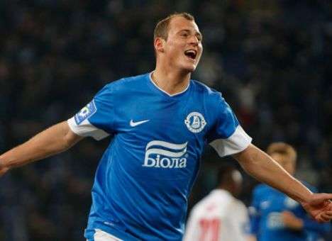 «Днепр» разгромил «канониров» Онищенко