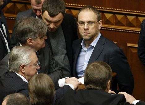 ВАСУ лишил Власенко мандата