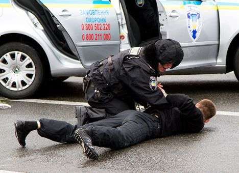 Услуги бойцов «Титана» будут рекламировать на радио «Шансон»