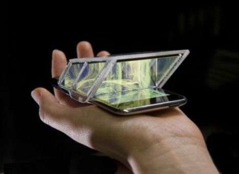 Palm Top Theater — трехмерный кинотеатр прямо на ладони