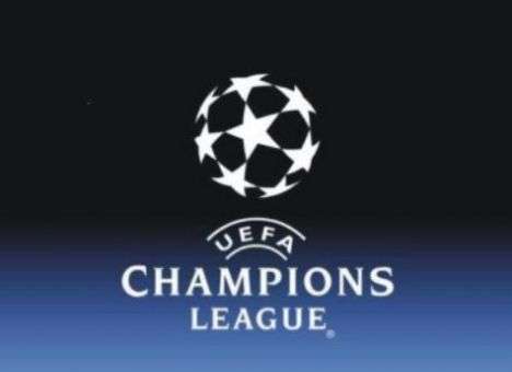 «Бавария» и «Малага» вышли в 1/4 Лиги чемпионов (ВИДЕО)