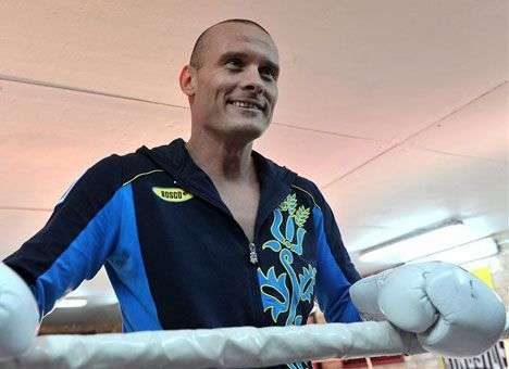 Узелков легче претендента на его титул