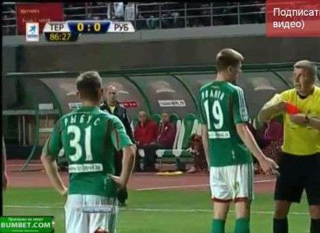 Президент «Терека» оскорбил судью по громкой связи (ВИДЕО)