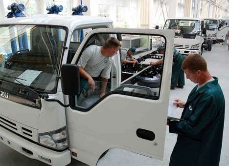 Отечественный автопром получит приоритет в госзаказах, - министр