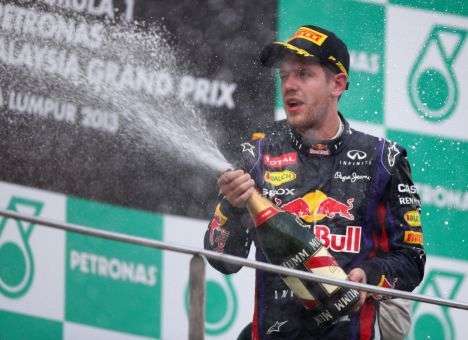 Формула-1. Триумф Феттеля в Малайзии (ВИДЕО)