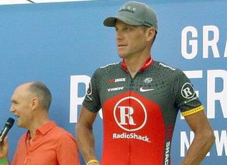 Лэнса Армстронга будут судить в Испании за наркодилерство