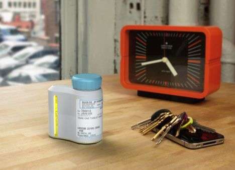 «Умная» емкость подскажет время принимать таблетки