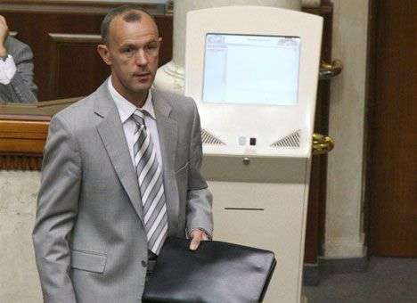 Защита Тимошенко просит Президента Януковича о помиловании