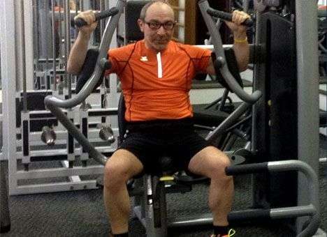 Кернес взялся за раскрутку акции «Вставай, Украина!»