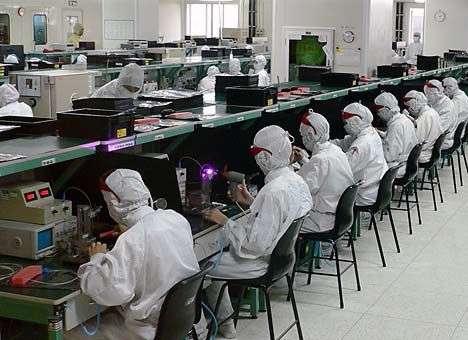 Foxconn нанял тысячи сотрудников, готовясь к релизу iPhone 5S
