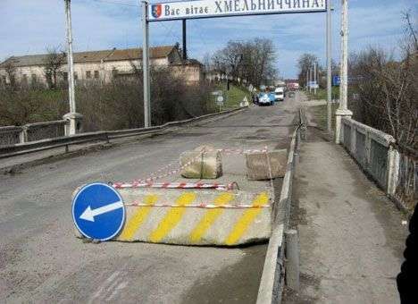 Буковина остается без стратегического моста