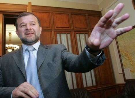 Балога так и остался подчиненным Азарова