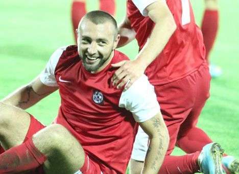 «Кривбасс» и «Металлург» расписали ничью, «Карпаты» победили дома