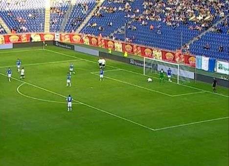 «Днепр» не смог обыграть «Зарю»