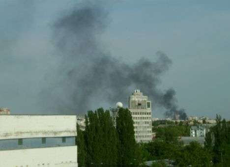 В Киеве крупный пожар. Небо заволокло дымом (ФОТО)
