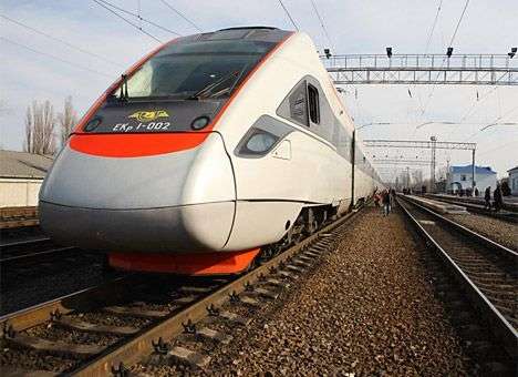 У «Укрзализныци» нет денег на отечественный аналог Hyundai