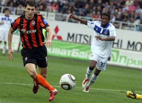 Игрока «Шахтера» наказали за удар в голову соперника