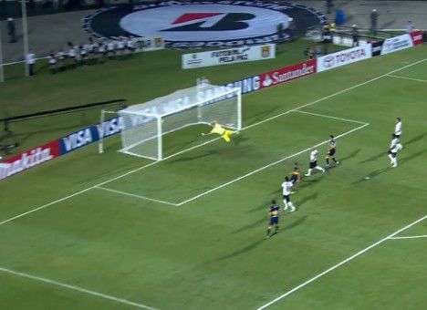 Потрясающий гол Рикельме (ВИДЕО)