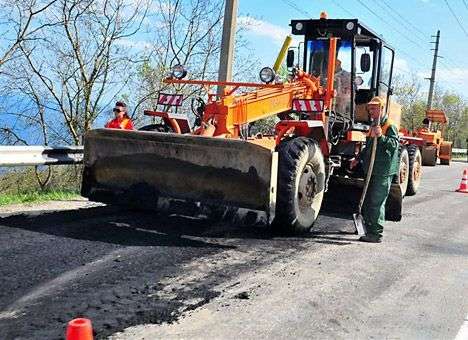 Любимый подрядчик Колесникова займется ремонтом дороги Киев–Одесса