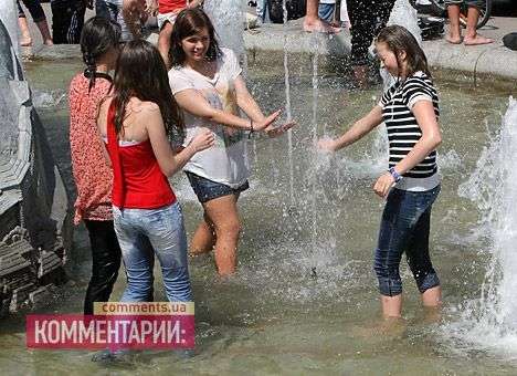Завтра в Украине жара, дожди и грозы