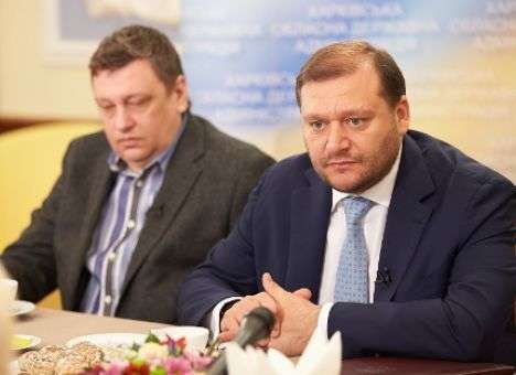Добкин недоволен, что журналисты-«грантоеды» пишут об избиении коллег