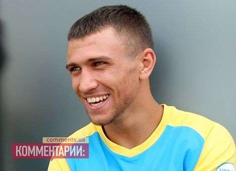 Украинский суперчемпион по боксу перешел в профи