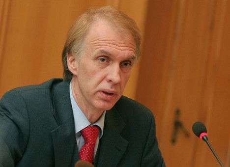Путин из последних сил пытается сбить Украину с еврокурса, - экс-глава МИД