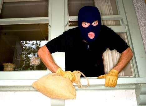 Откровение «домушника»: где воры ищут деньги