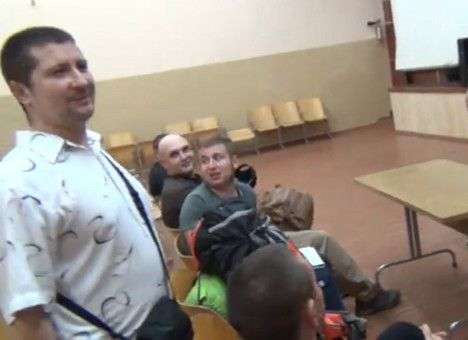 В Васильков завезли «спортсменов» из Харькова для срыва выборов (ВИДЕО)