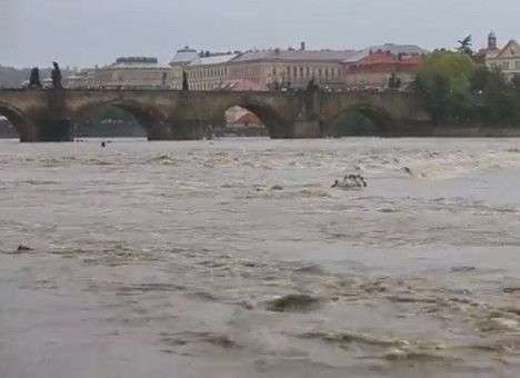 Праге грозит приход «большой воды»