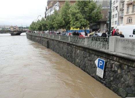 Через Прагу прошла «большая вода», стихия пошла на спад