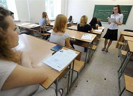 Металлодетекторы уже помогают сдавать ВНО честно