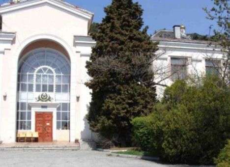 В Крыму нашлись еще два санатория-«убийцы»