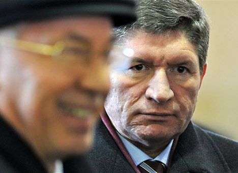 Экс-губернатора Львовщины назначат новым замом Попова