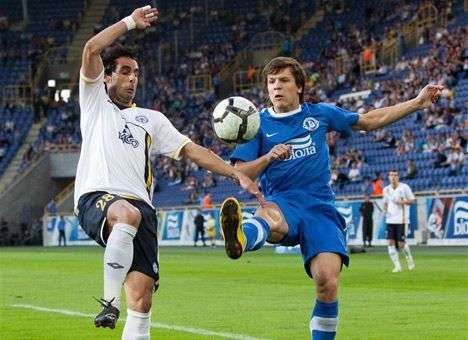 Коноплянка может вести переговоры за спиной